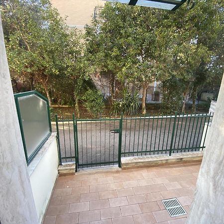 Appartamento Moderno A 15 Minuti Dal Centro Di Roma Екстер'єр фото