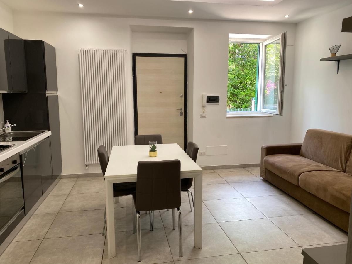 Appartamento Moderno A 15 Minuti Dal Centro Di Roma Екстер'єр фото